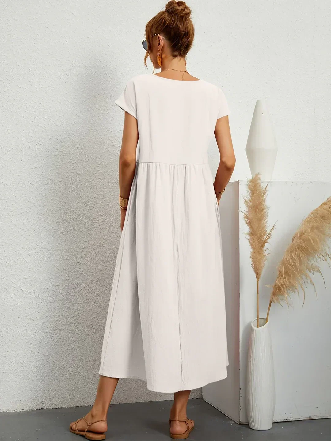 Gabrielle™ | Soepelvallende midijurk – Tijdloze elegantie & beperkte voorraad - Image 11