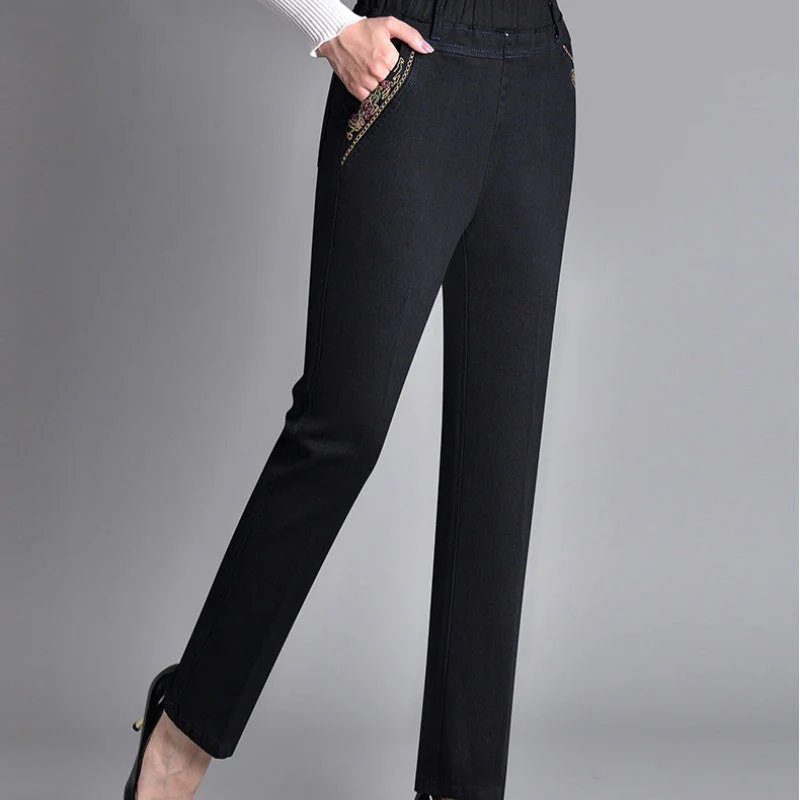 Luna® | Damesjeans met zijzakken en elastische taille - Image 5